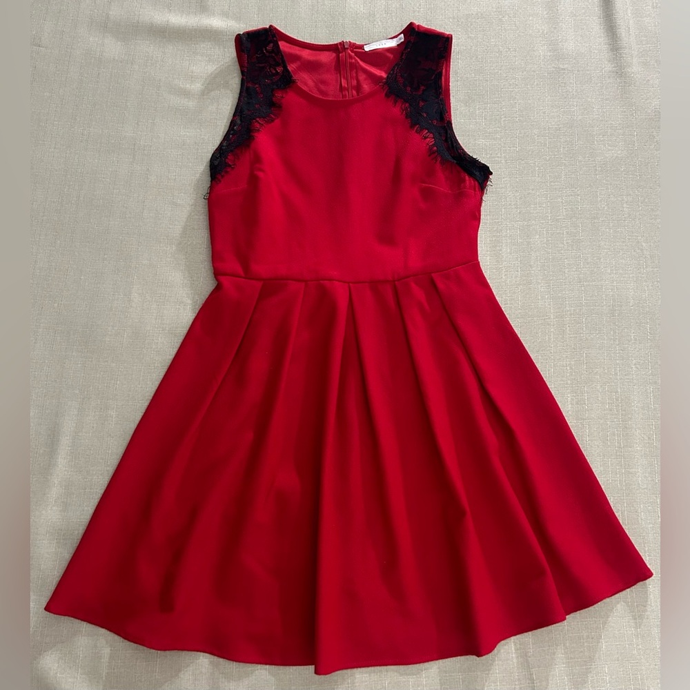 Lush Sleeveless Dress